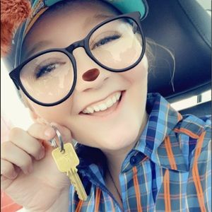 Meet your Posher, Kaitlyn